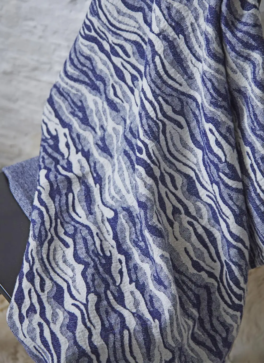 Navy Ripple Linen & Wool Throw