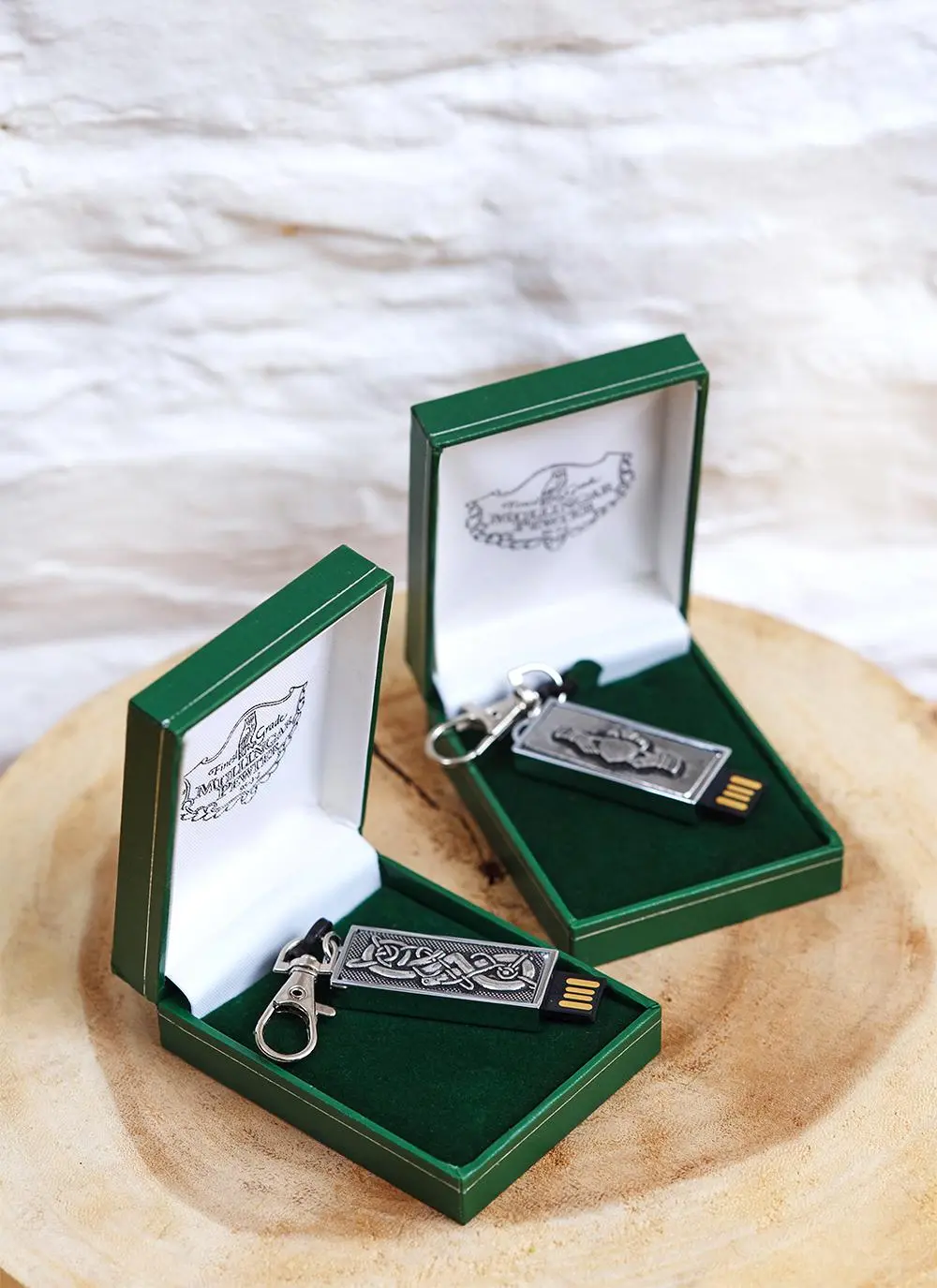 Celtic Design 32GB USB
