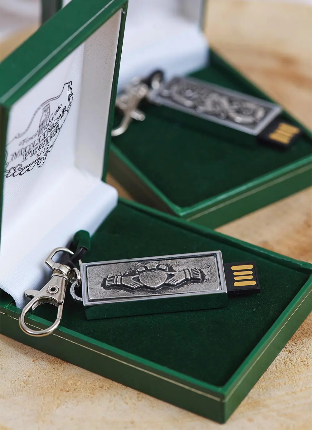 Claddagh Design 32GB USB