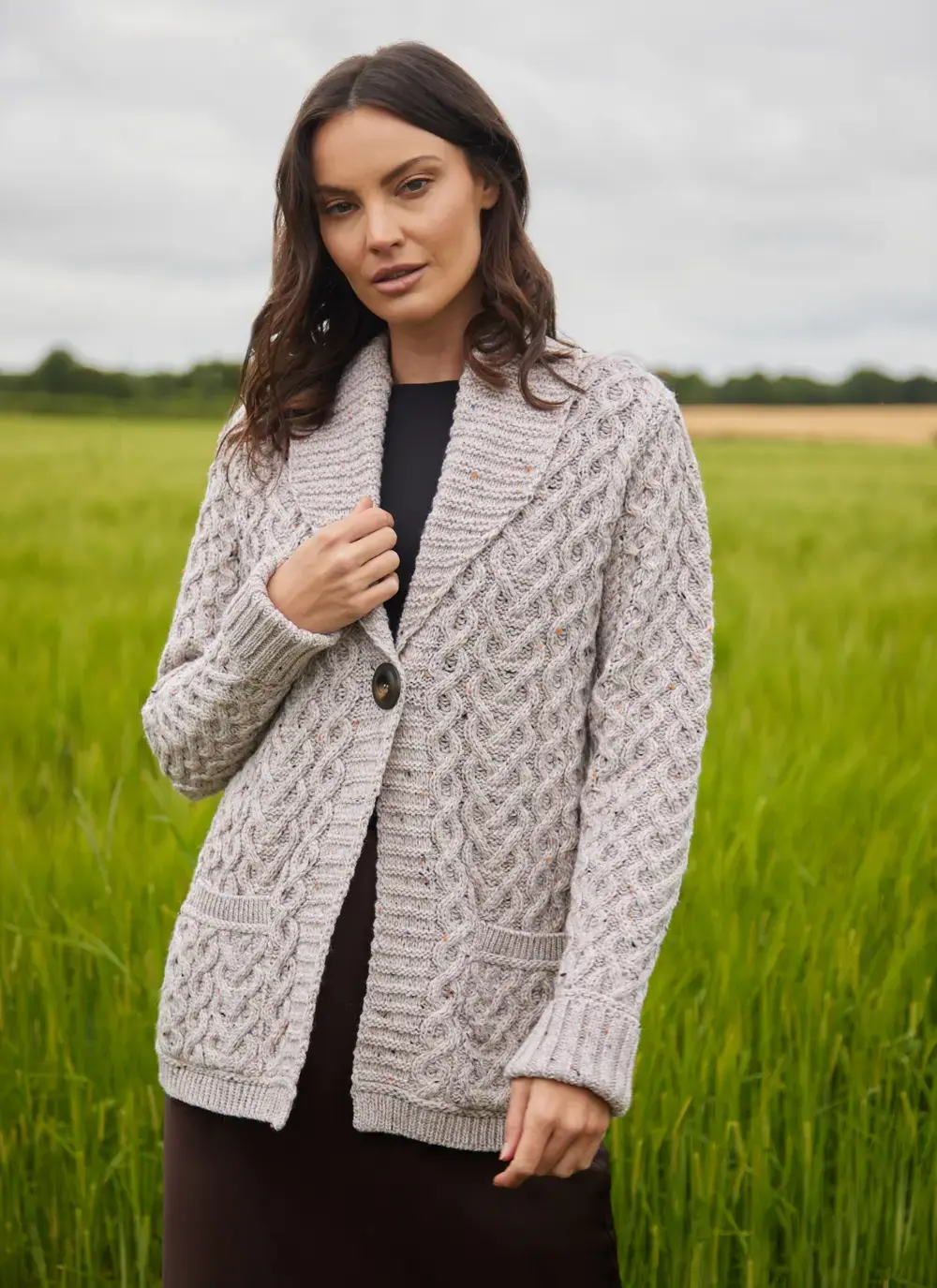 Merino Wool One Button Aran Cable Cardigan in Oatmeal 