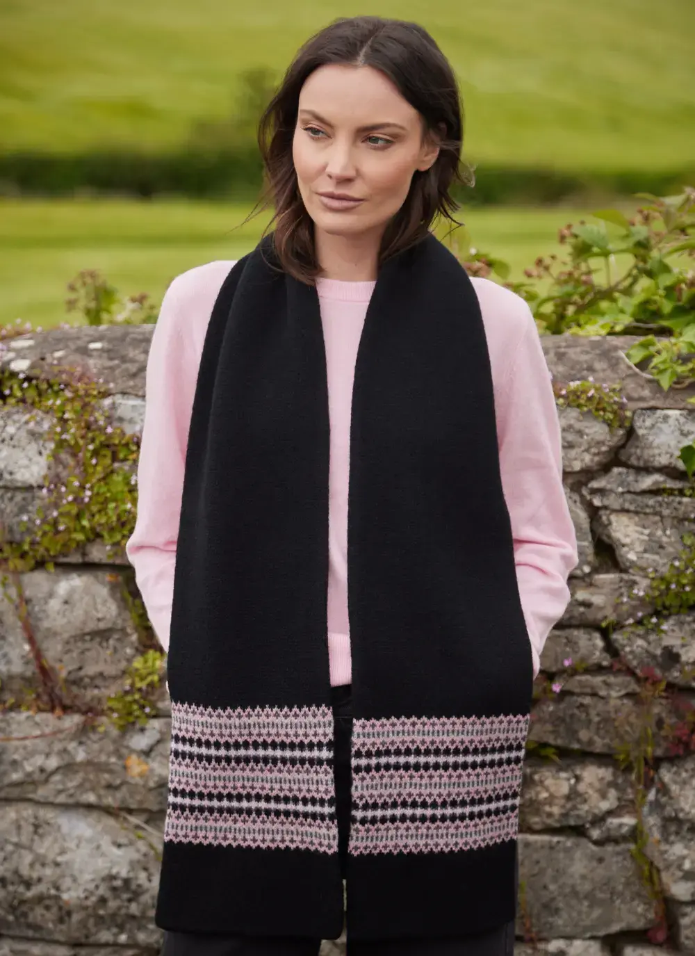 Morar Fairisle Scarf in Black