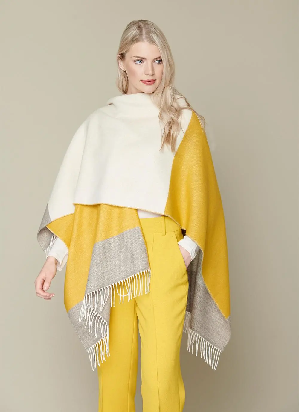 Mourne Four Square Shawl