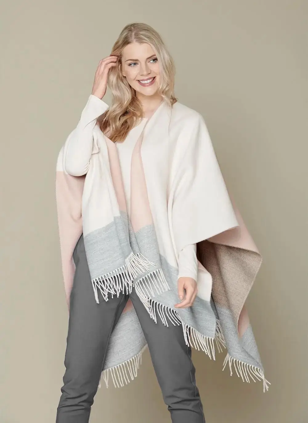 Mourne Four Square Shawl