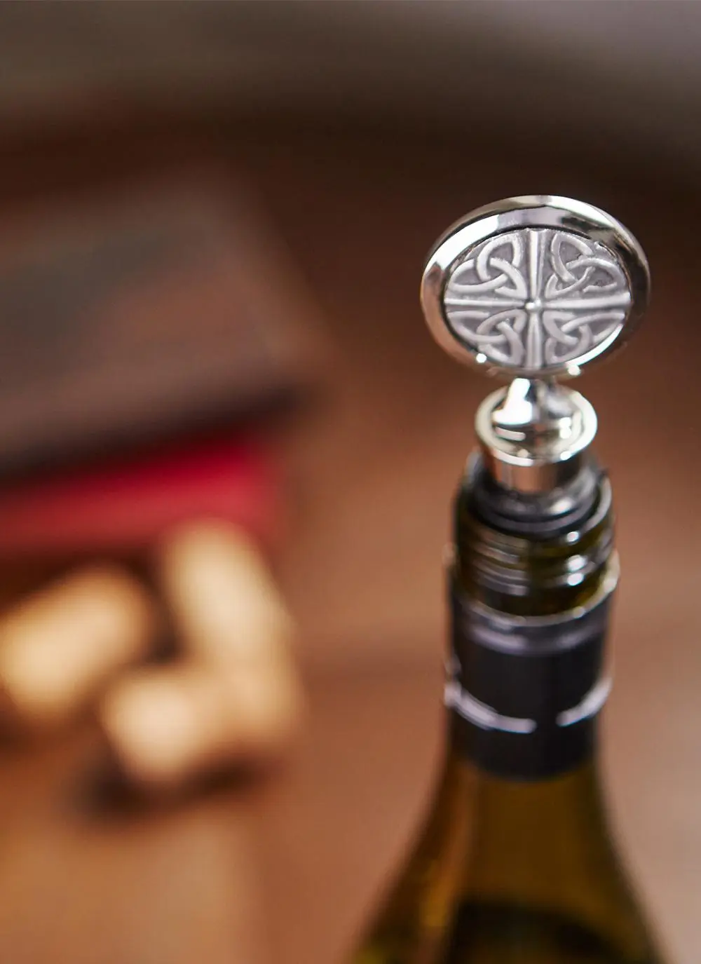 4 Trinity Knot Wine Stopper