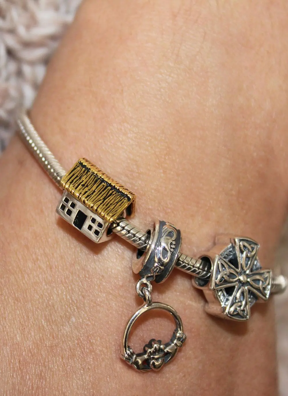 Sterling Silver & 14K Gold Thatch Cottage Bead
