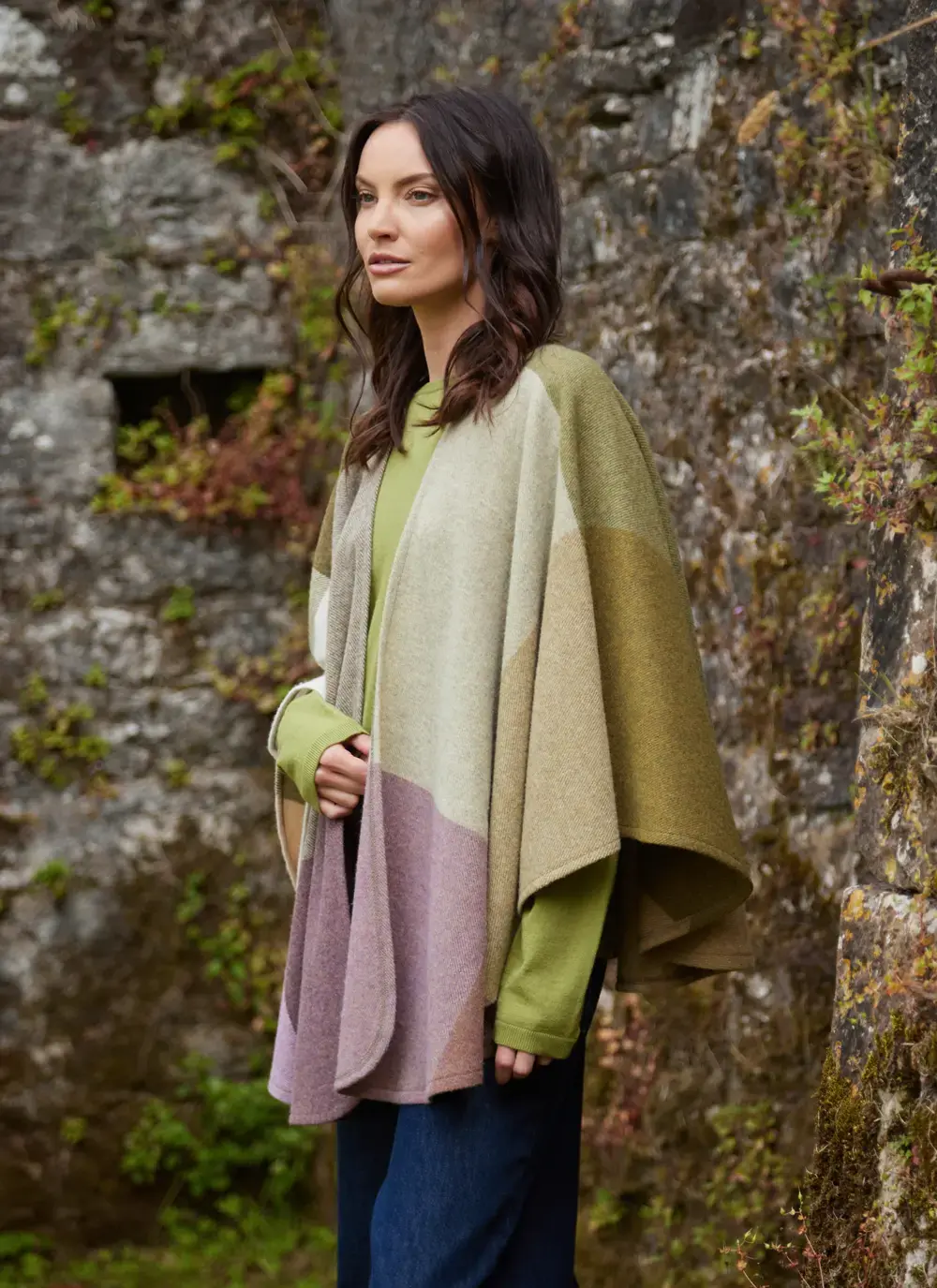 Sue Lambswool Cape