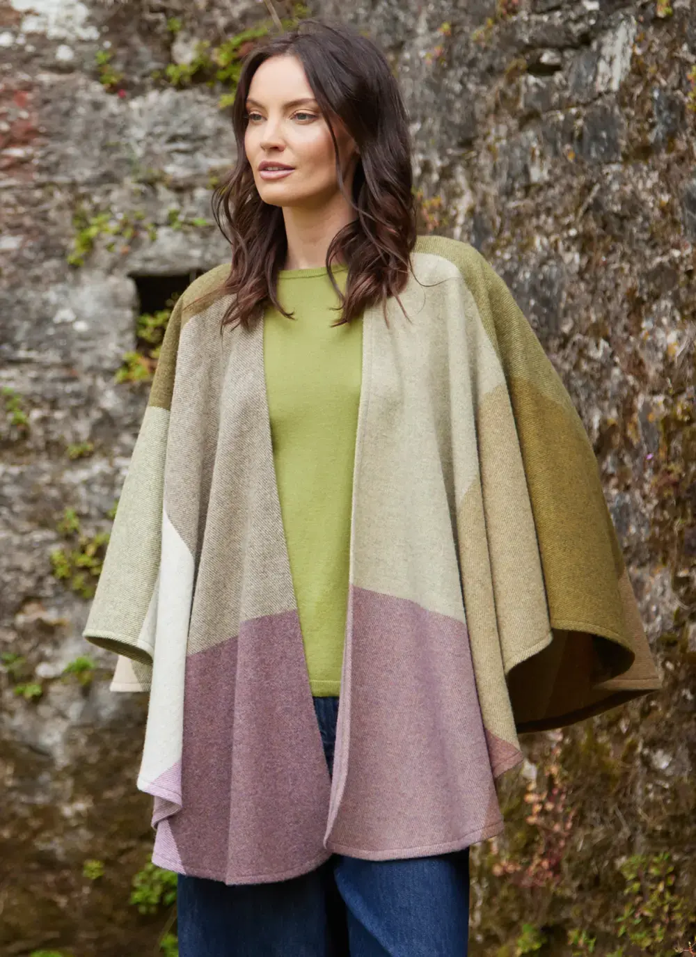 Sue Lambswool Cape