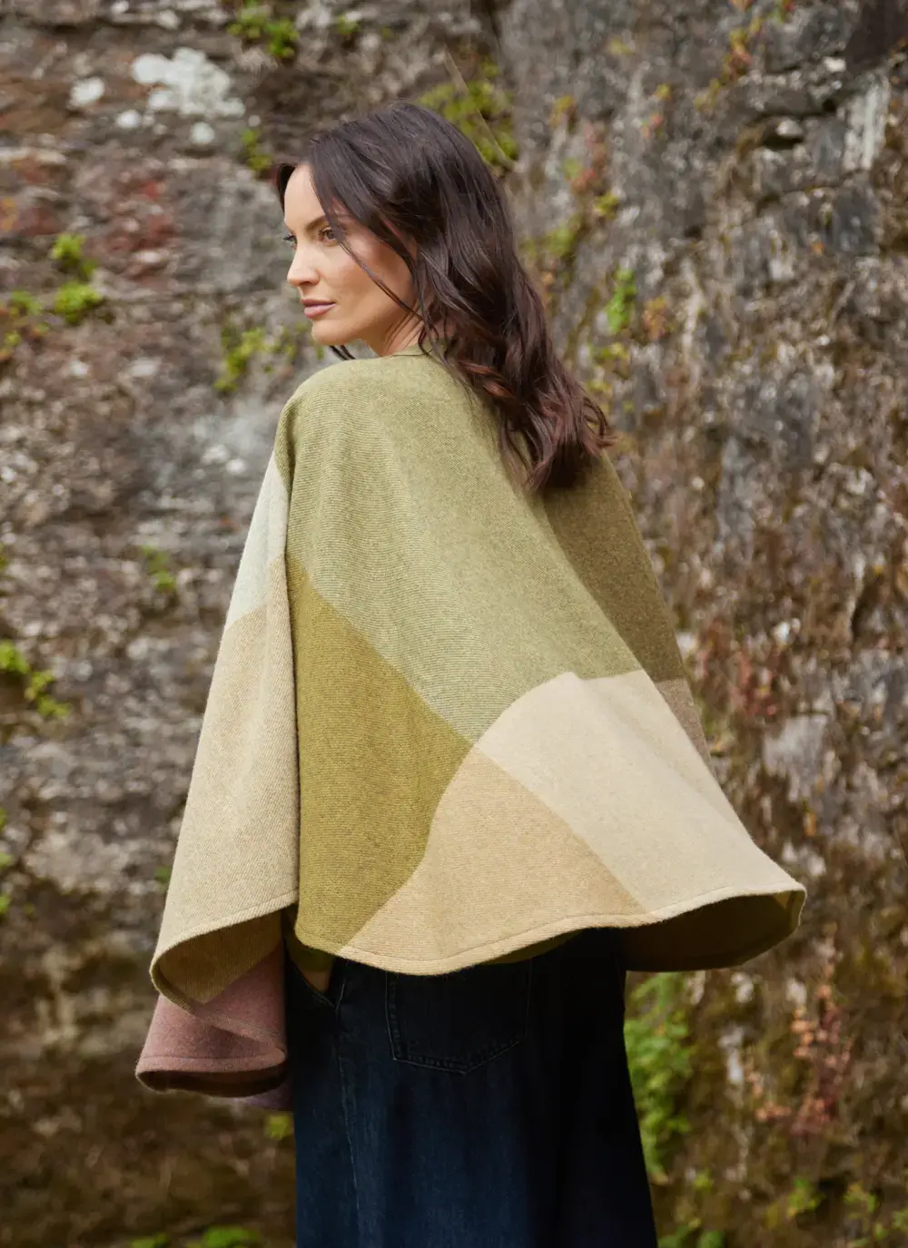 Sue Lambswool Cape