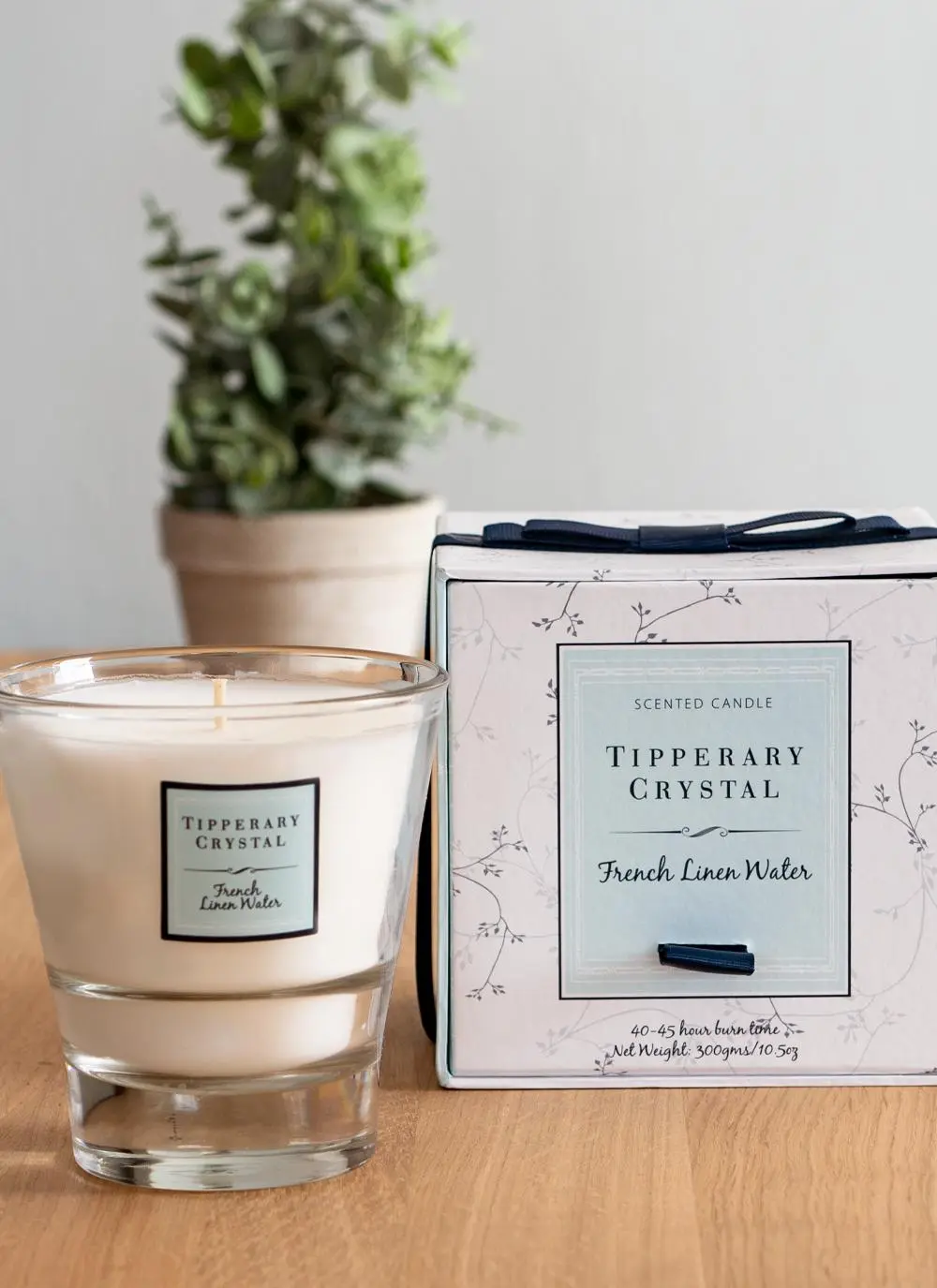 French Linen Water Tumbler Candle