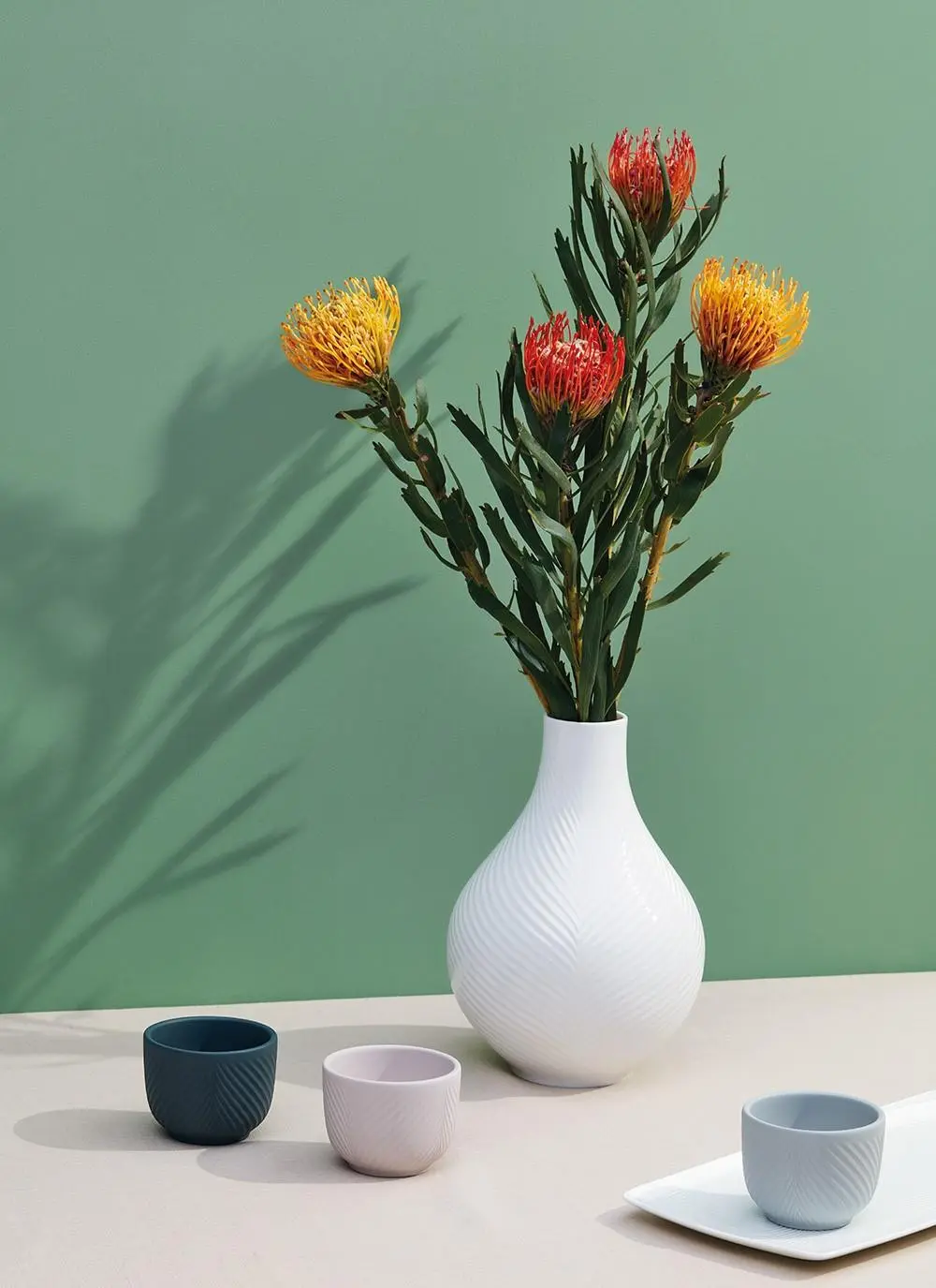 Wedgwood Folia Bulb Vase