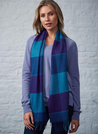 Blarney Woolen Mills Blue Purple Wool Fringe Warm Cozy Scarf