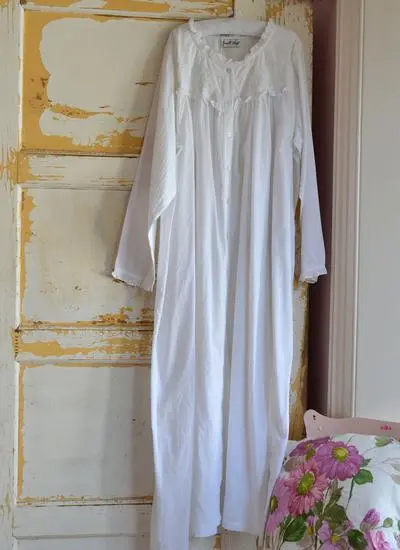 Veronica Cotton Nightgown
