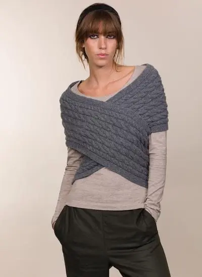 Fisherman Aran Cable Wrap in Grey | Blarney