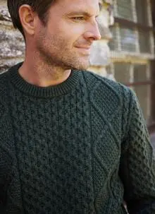 Connall Crew Neck Aran Sweater in Army Green | Blarney