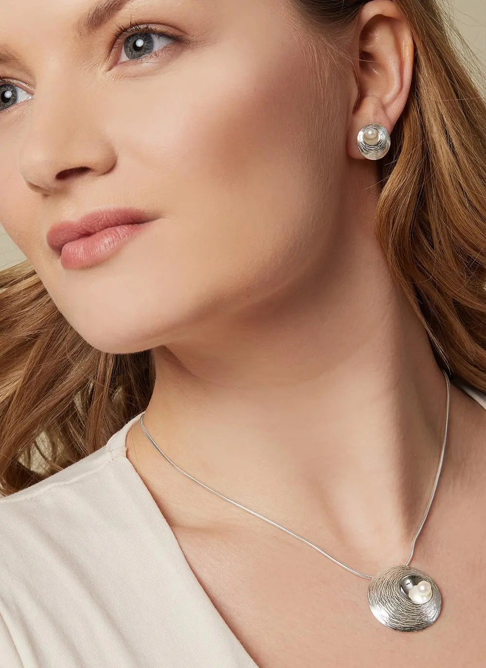 Large Sterling Silver Oyster Pearl Pendant 