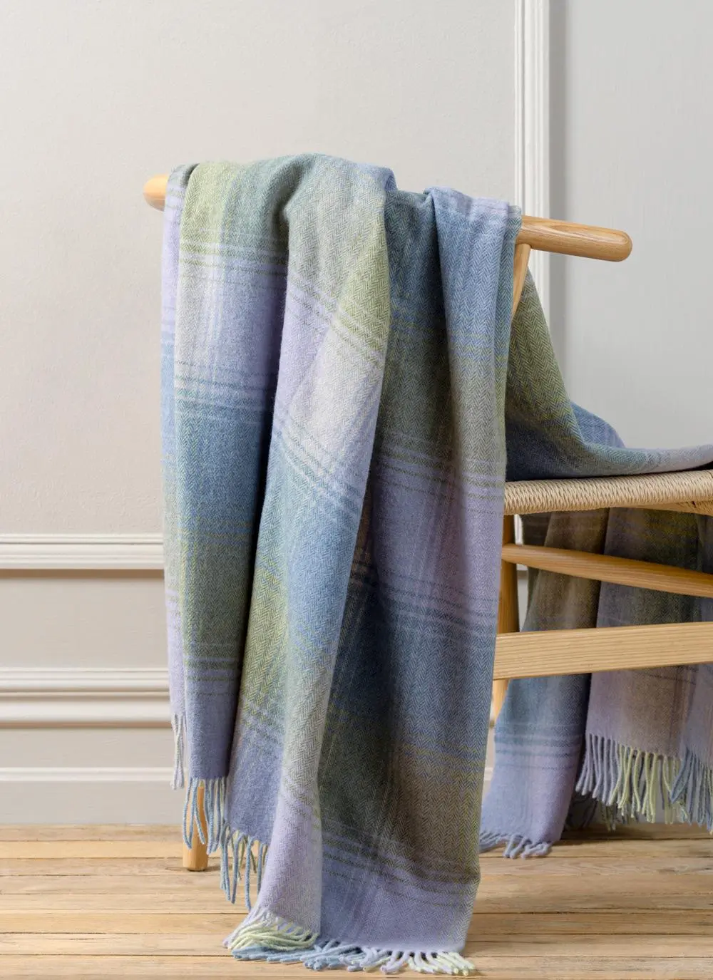 Harmonious Heather Lambswool Throw