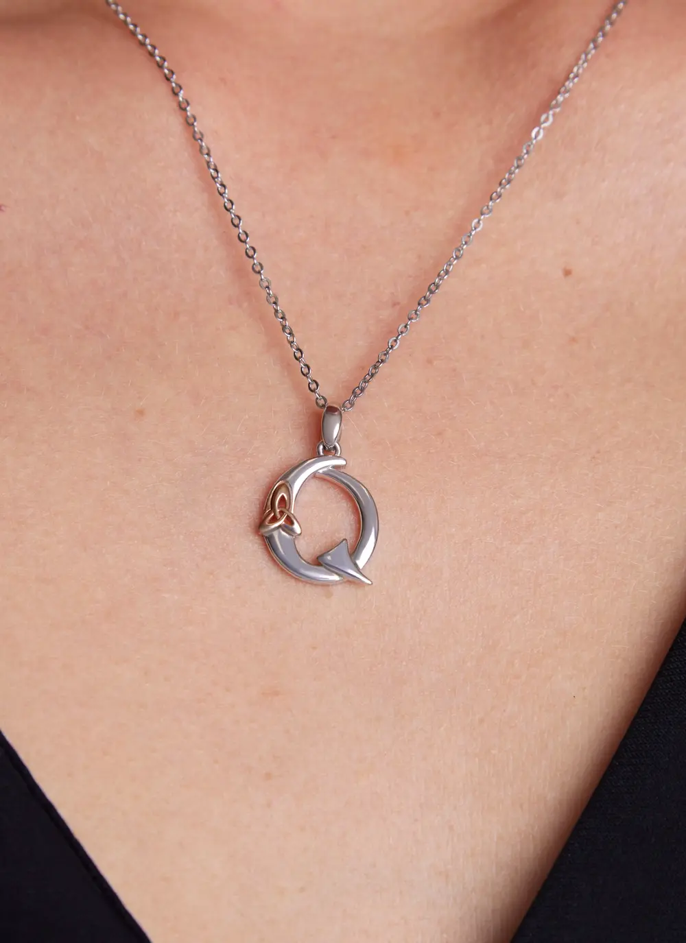 Sterling Silver Trinity Knot Initial Pendant - Q