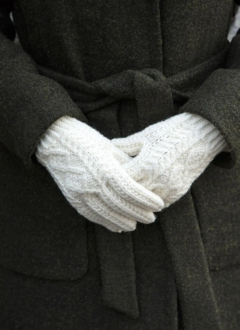 Hand-Knit Aran Gloves 
