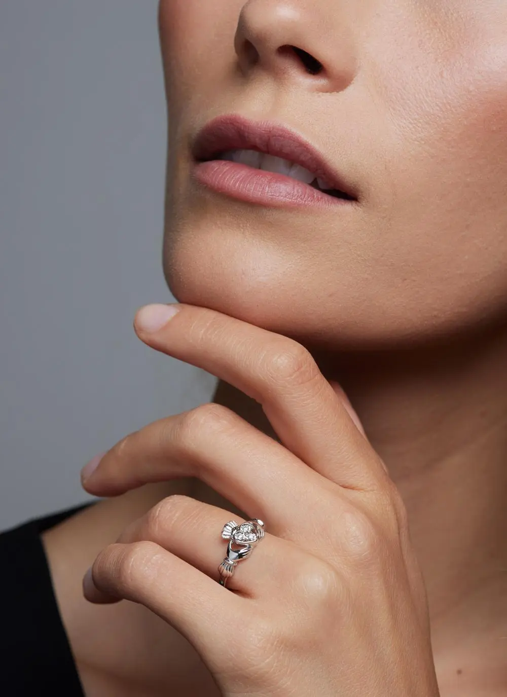 14ct White Gold Diamond Claddagh Ring