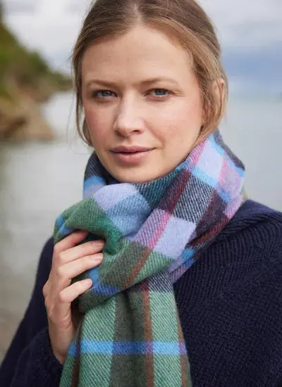 Large Lambswool Scarf 