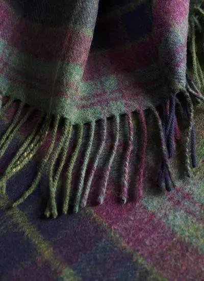 Wild Heather Lambswool Throw