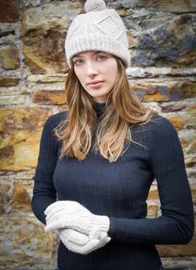 Hand-Knit Aran Gloves 