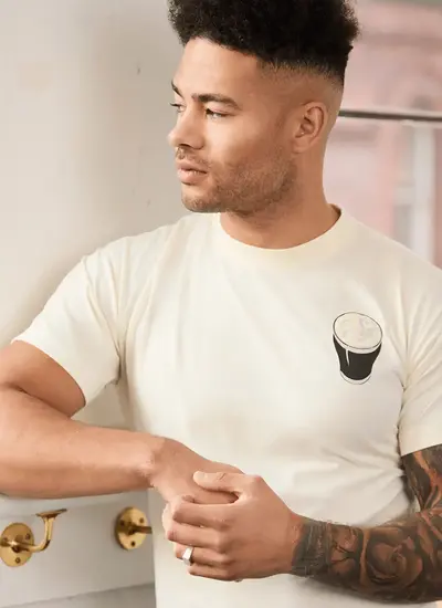 Smiling Pint Men's T-Shirt