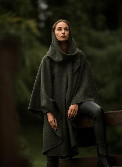 Classic Hooded Cape Olive