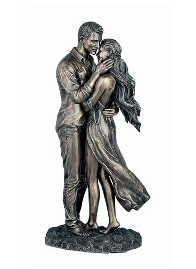 Amour Statue