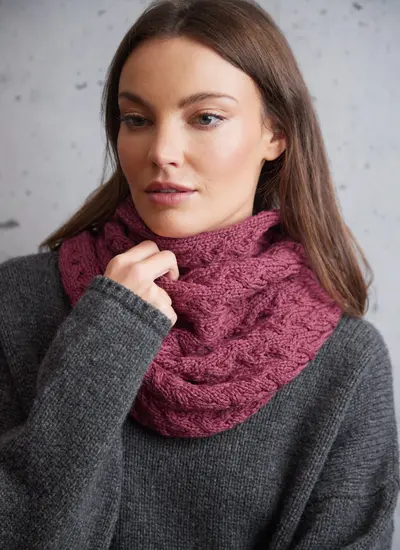 Supersoft Aran Snood in Jam